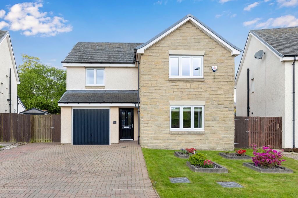 4 bed detached house for sale4 Corby Craig Crescent, Bilston, Roslin EH25