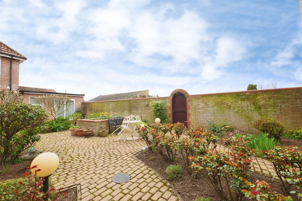 Additional image 16 of 1 bed flat for saleThe Village, Haxby, York YO32