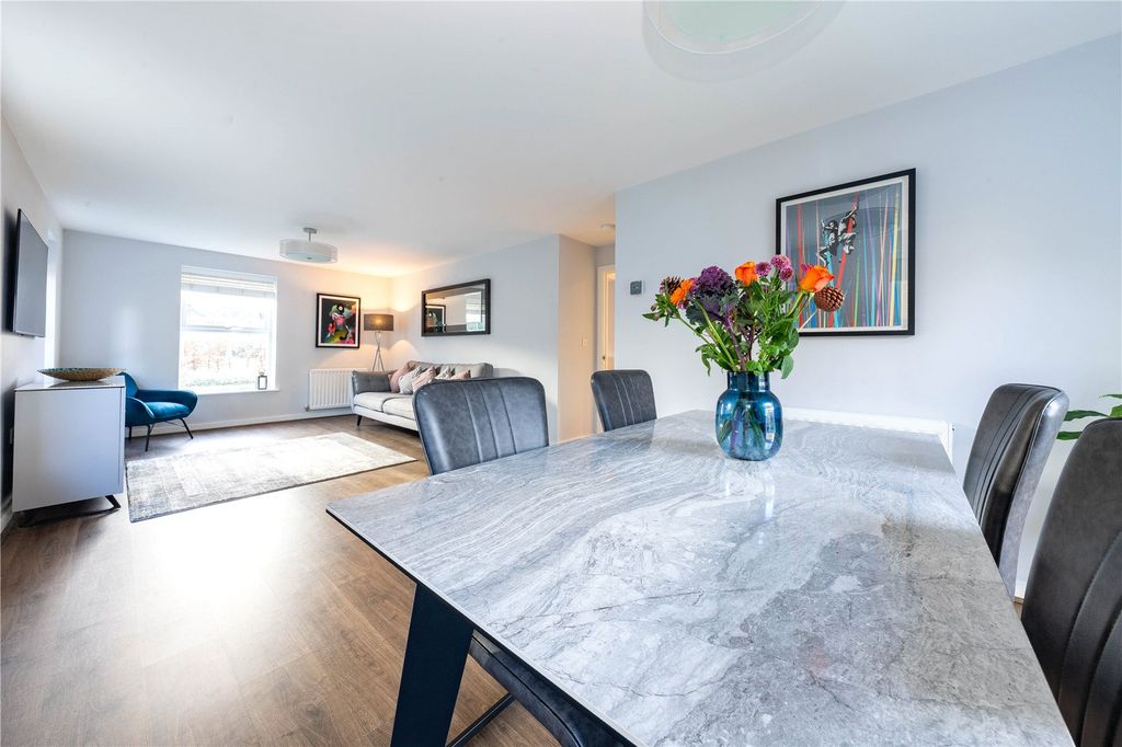 2 bed flat for saleCranford Road, Allington, Maidstone ME16