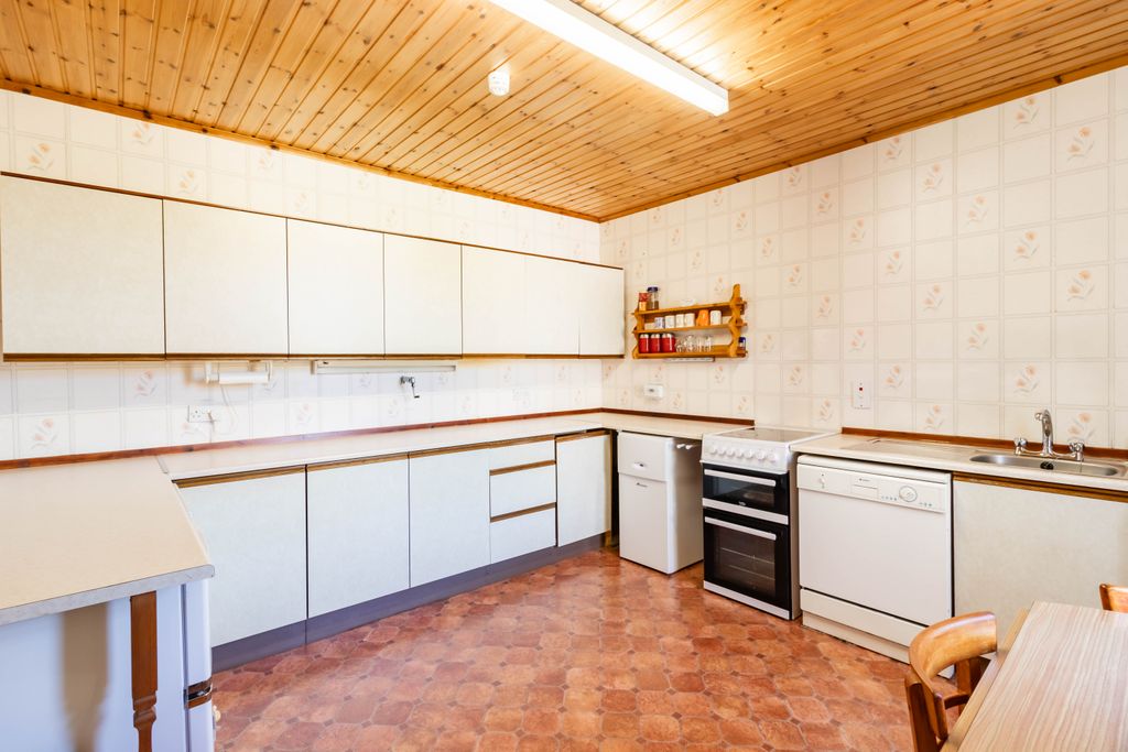 Additional image 14 of 4 bed detached house for saleCaird Avenue, Montrose DD10