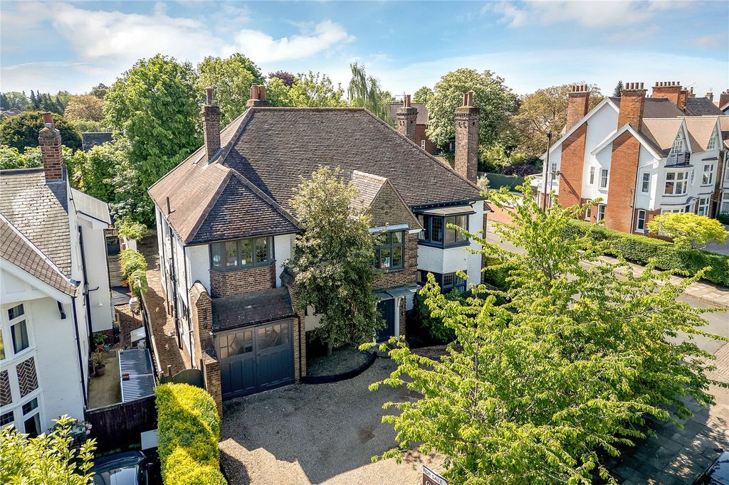 6 bed detached house for saleToller Road, Stoneygate, Leicester LE2 photo 3