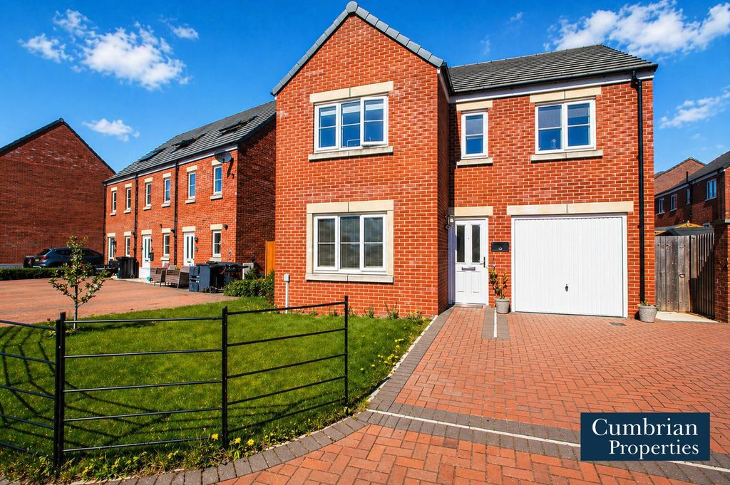4 bed detached house for saleSnowdrop Close, Penrith CA11