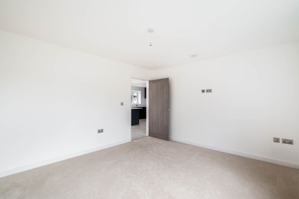 Additional image 15 of 4 bed detached house for saleWillingham Road, Market Rasen LN8