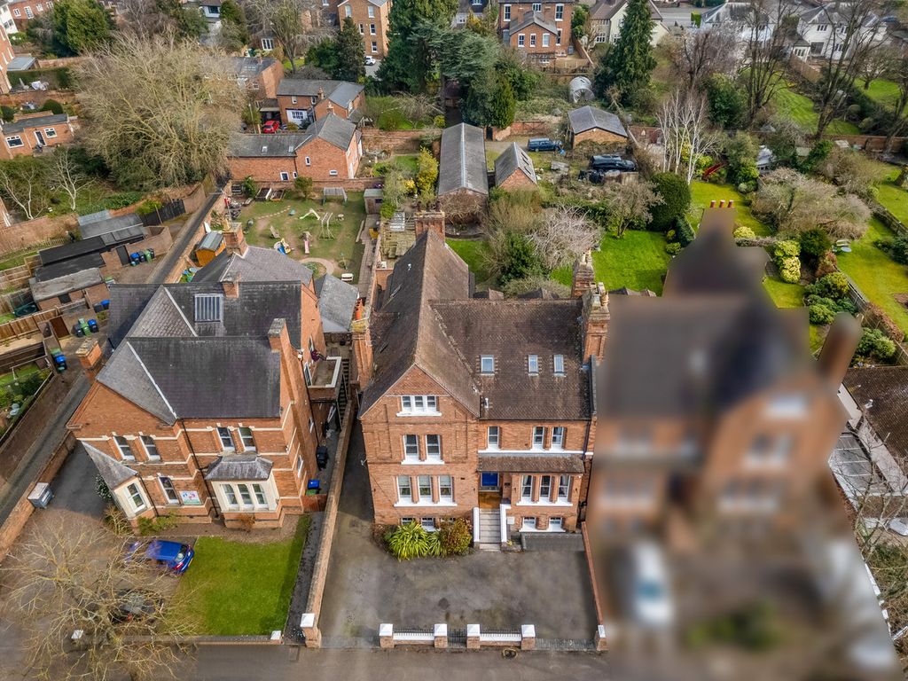 Additional image 3 of 7 bed villa for saleArlington Avenue, Leamington Spa, Warwickshire CV32