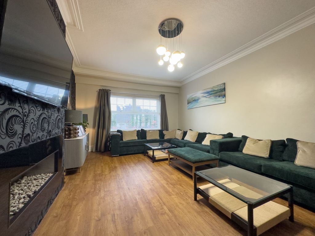 Additional image 8 of 7 bed semi-detached house for saleSchool Lane, Prenton CH43
