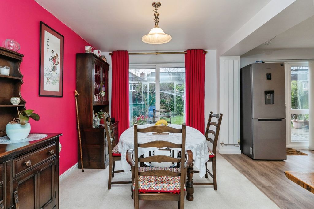 Additional image 8 of 4 bed detached house for saleMill Croft, Neston, Cheshire CH64
