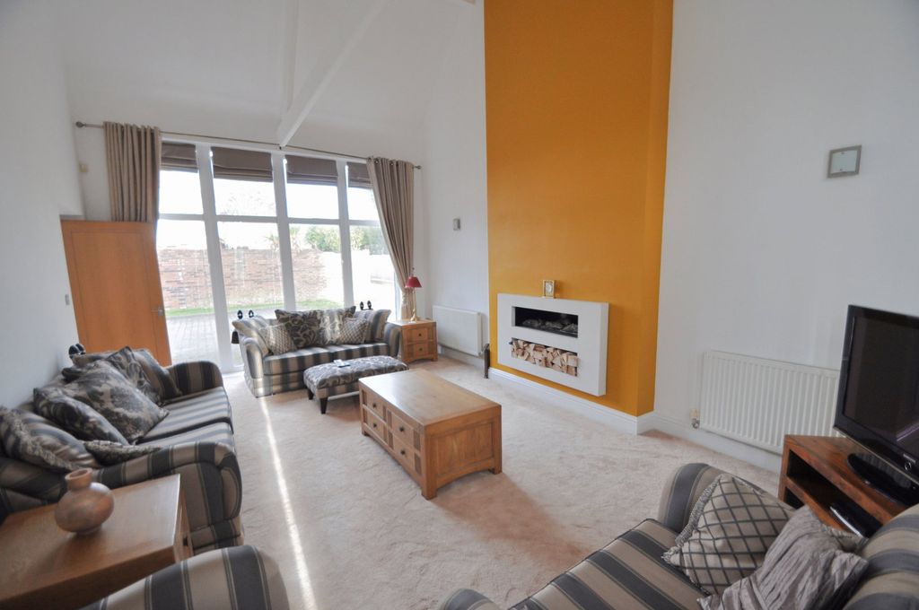 Additional image 4 of 7 bed detached house for saleUpton Road, Prenton CH43