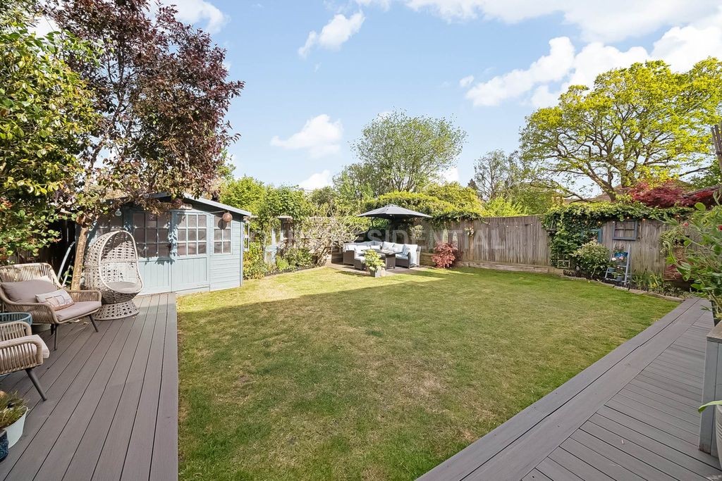 Additional image 12 of 5 bed semi-detached house for salePoplar Grove, New Malden KT3
