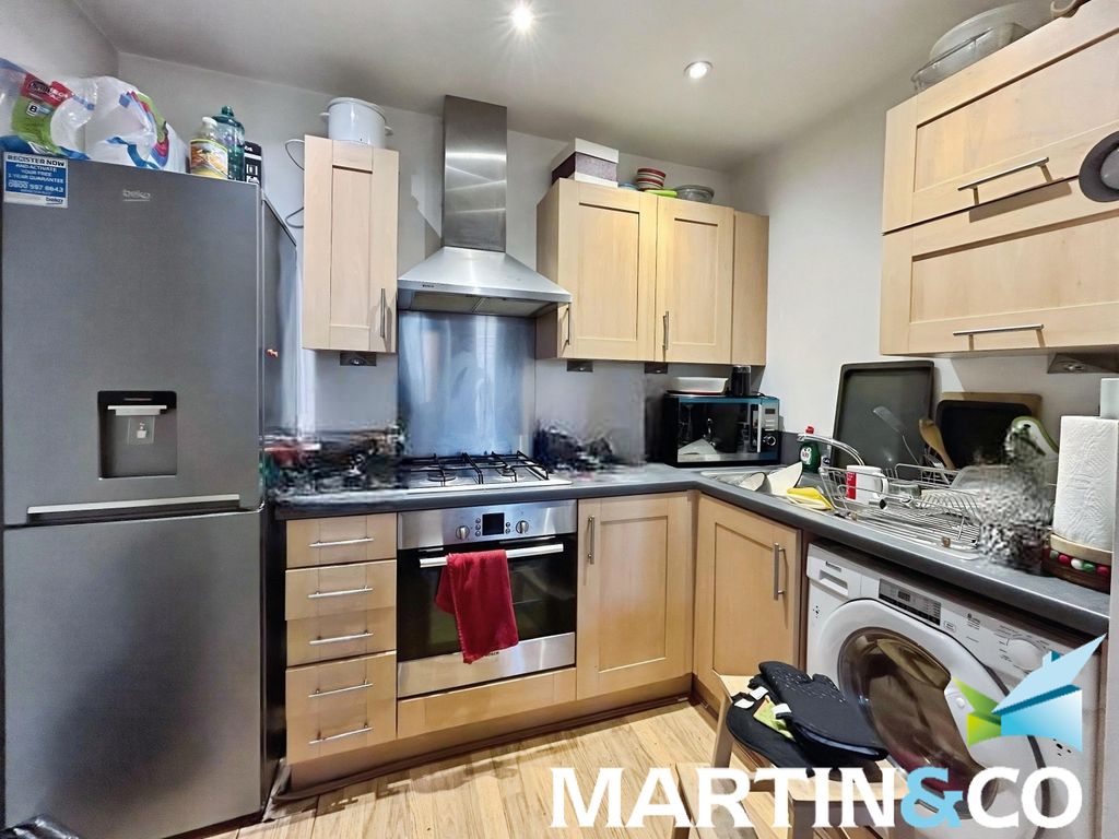 Additional image 3 of 1 bed flat for saleParklands Manor, Tuke Grove, Wakefield, West Yorkshire WF1