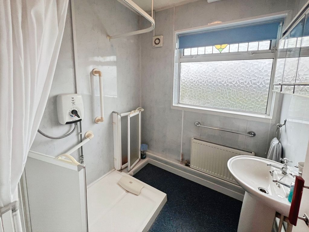 Additional image 9 of 3 bed detached house for saleVictoria Road, Port Talbot SA12