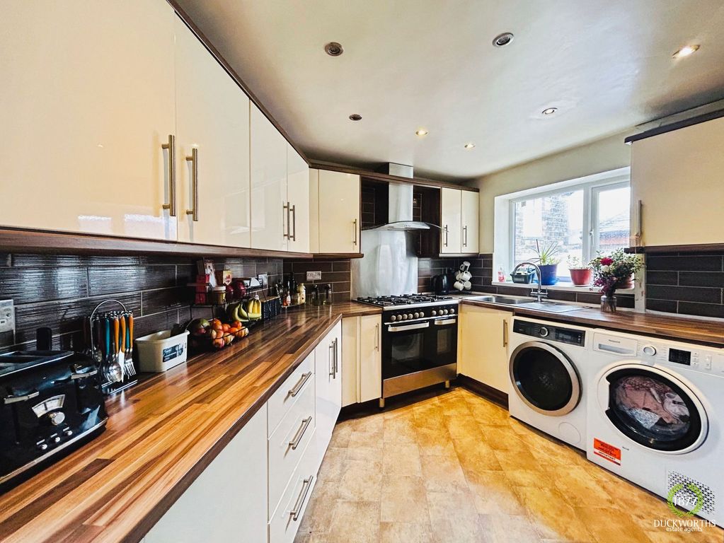 Additional image 2 of 5 bed end terrace house for saleBankhouse Road, Nelson BB9
