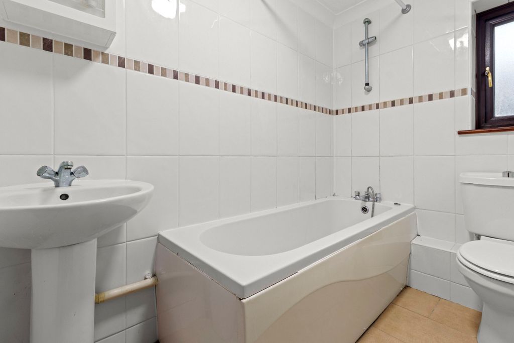 Additional image 19 of 4 bed semi-detached house for saleVicarage Close, Newhaven BN9