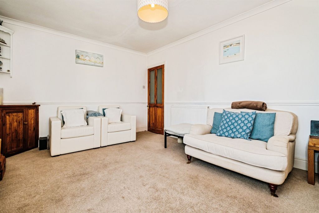 Additional image 14 of 2 bed flat for saleChester Avenue, Lancing BN15