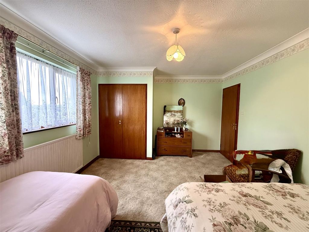 Additional image 12 of 3 bed bungalow for saleGolwg Y Mynydd, Llangadog SA19