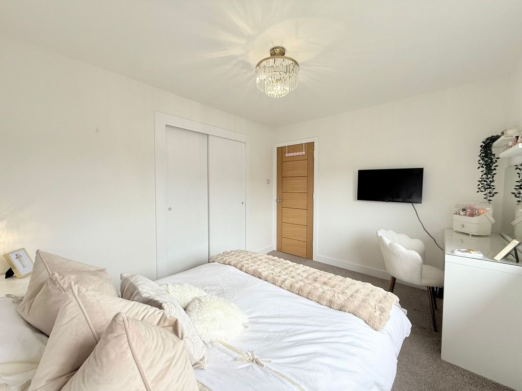 Additional image 32 of 4 bed semi-detached house for salePark Road, Falkirk FK2