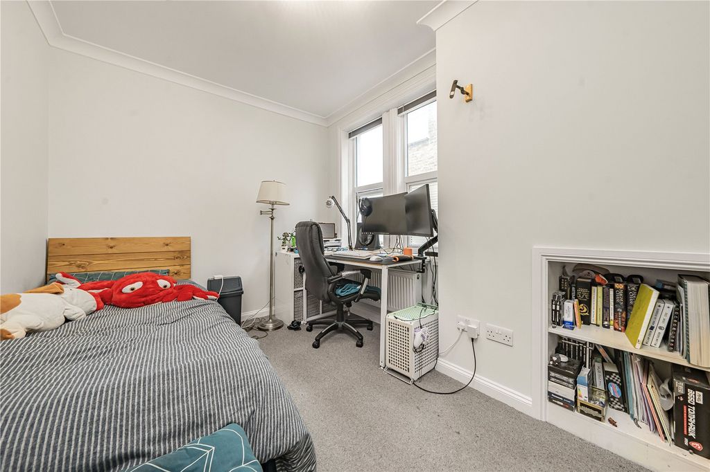 Additional image 15 of 3 bed flat for saleKingston Road, New Malden KT3