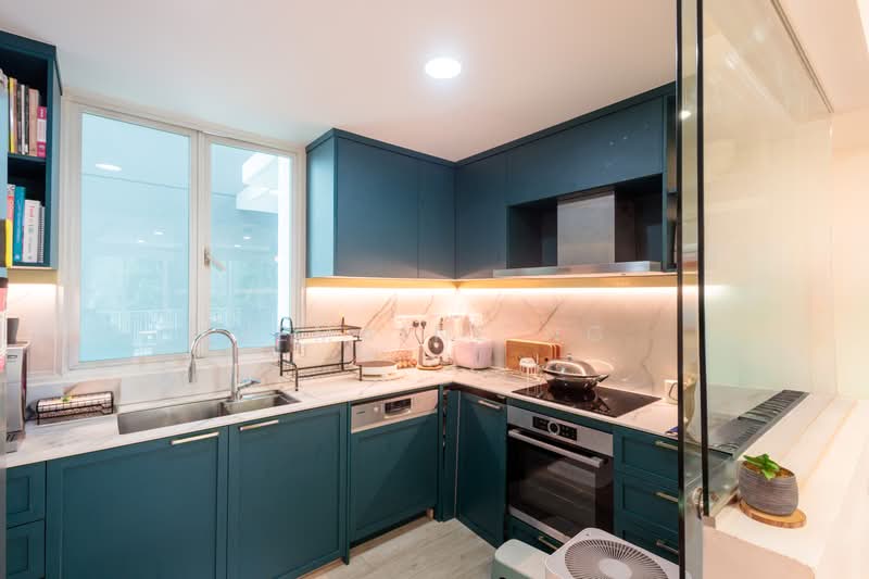 12 Woodleigh Close photo 4