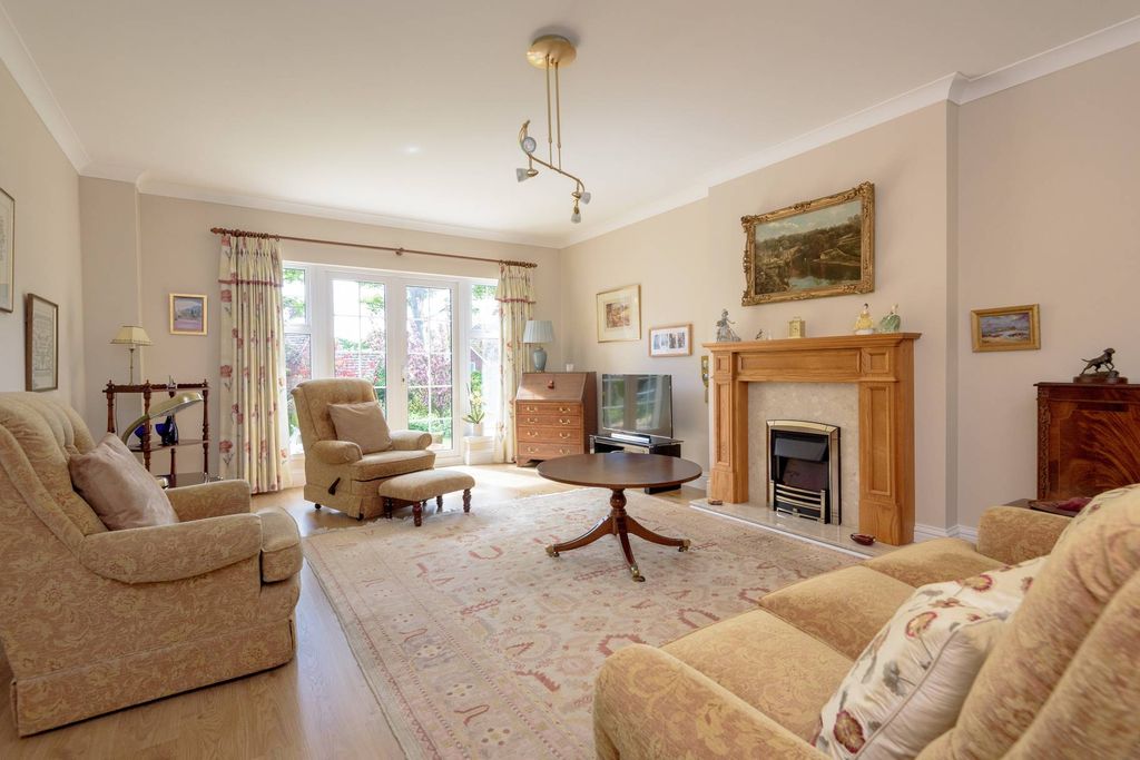 Additional image 2 of 4 bed detached house for sale28 Stair Park, North Berwick EH39