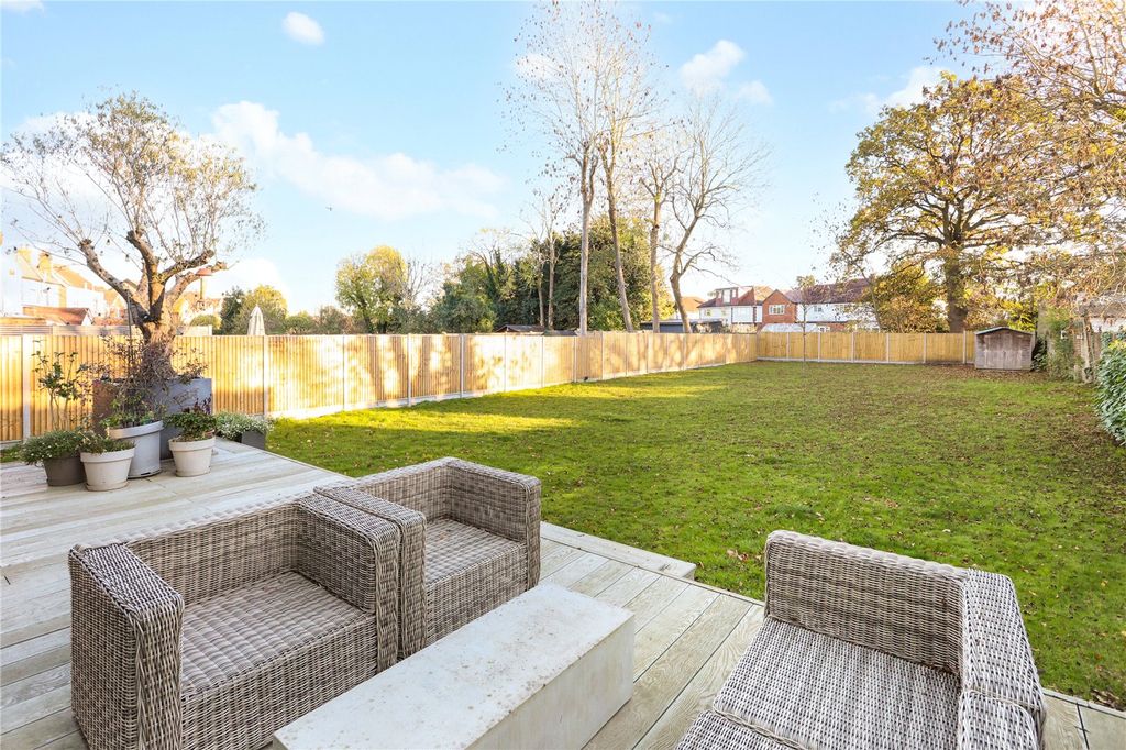 Additional image 32 of 6 bed semi-detached house for saleThetford Road, New Malden KT3