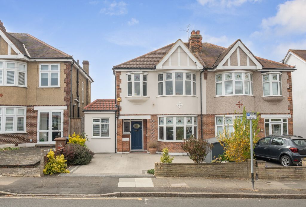 Additional image 22 of 3 bed semi-detached house for saleArundel Avenue, Morden SM4