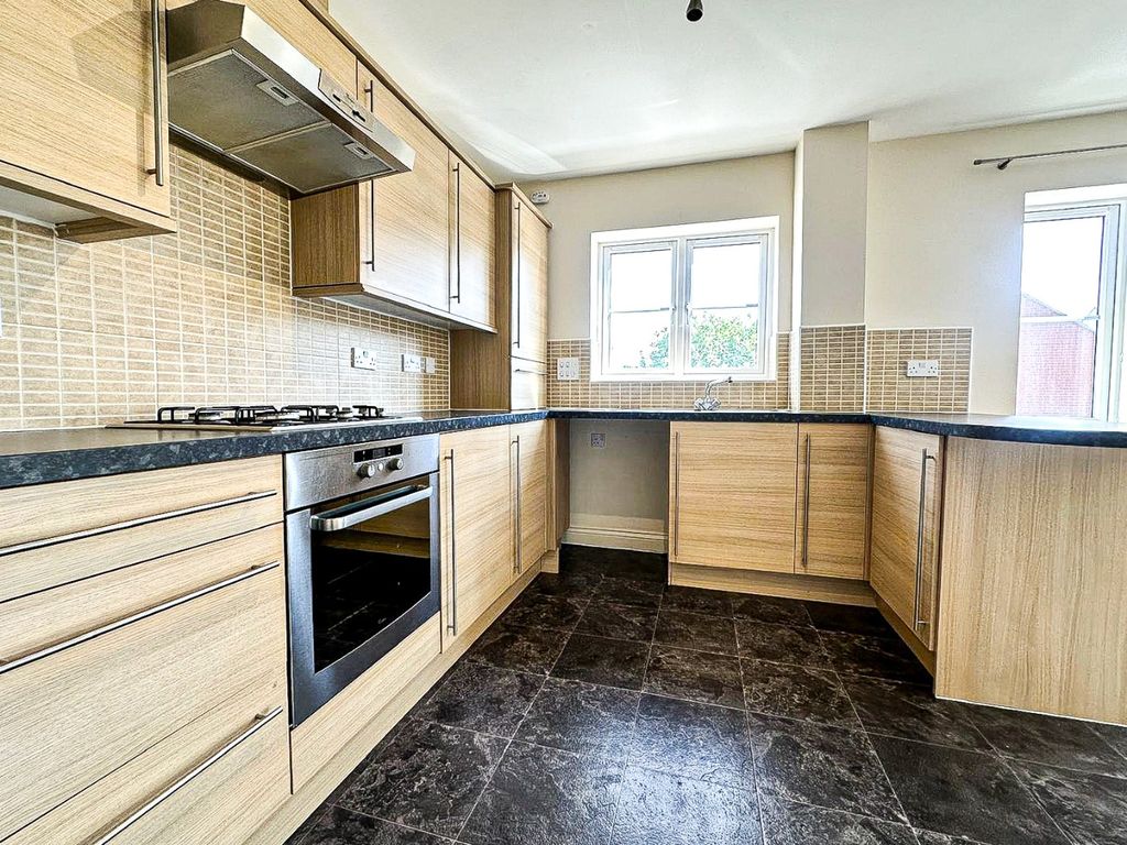 Additional image 2 of 2 bed flat for saleSandalwood Ride, Bridgwater, Somerset TA6