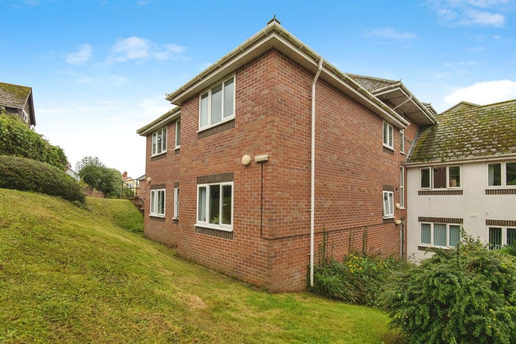Additional image 14 of 2 bed flat for saleAnning Road, Lyme Regis DT7