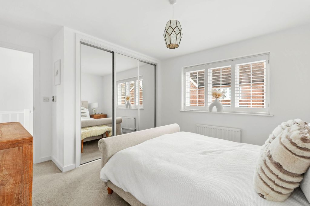 Additional image 6 of 4 bed detached house for saleWayfarers End, Princes Risborough HP27