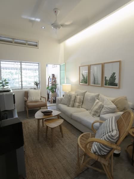 Tiong Poh, Tiong Bahru Road Walkup photo 3