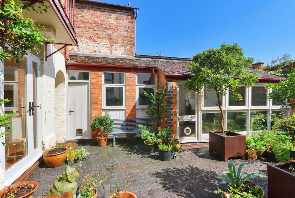 Additional image 18 of 3 bed town house for saleChurch Lane, Ledbury, Herefordshire HR8
