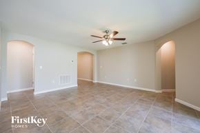 623 Lindbergh Way, Davenport, FL, 33837 photo 2