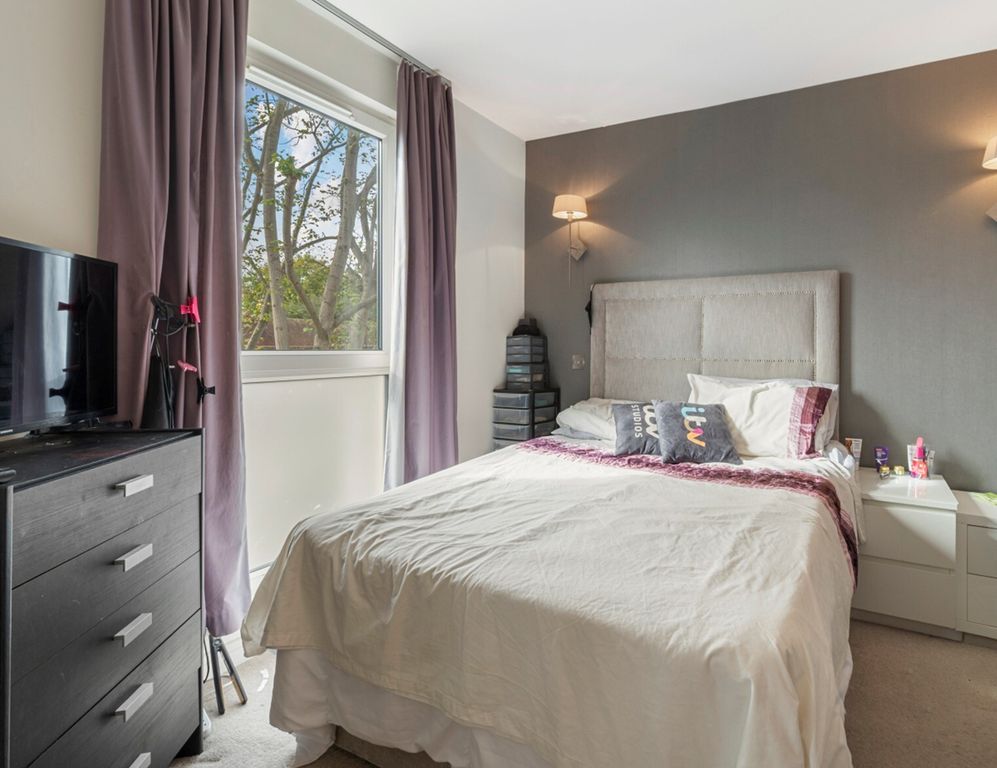 Additional image 10 of 2 bed flat for saleWest Barnes Lane, Raynes Park, New Malden KT3