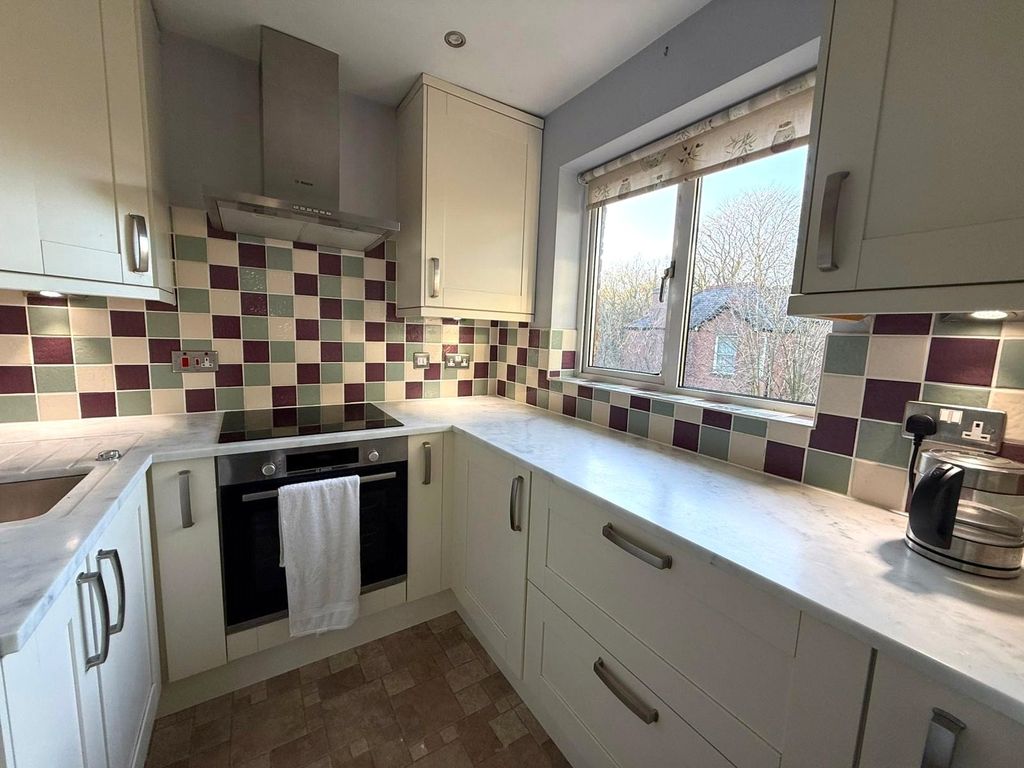 Additional image 4 of 1 bed flat for saleTabley Road, Knutsford, Cheshire WA16