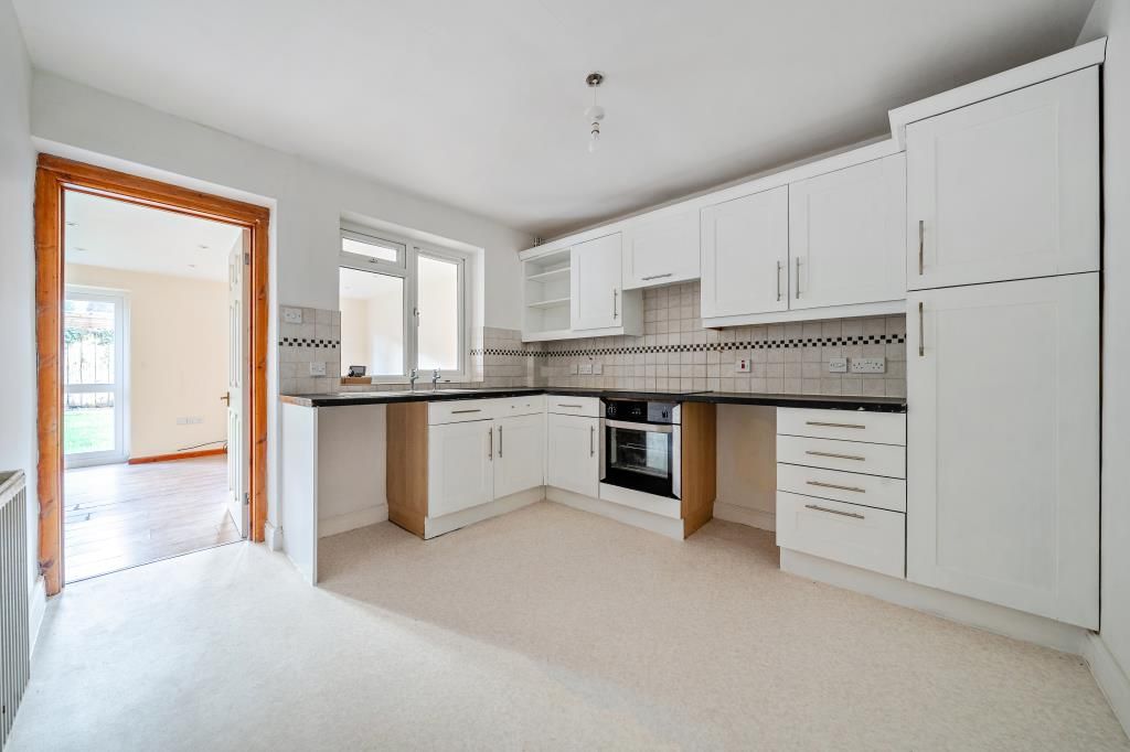 3 bed semi-detached house for salePresteigne, Herefordshire LD8 photo 2