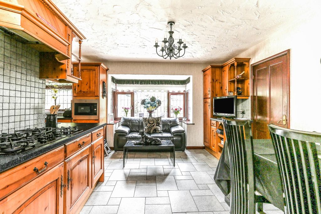Additional image 7 of 5 bed detached house for saleRutherford Glen, Whitestone, Nuneaton CV11