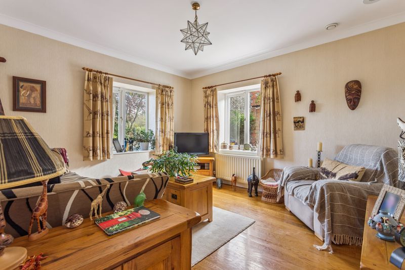 Additional image 9 of 5 bed detached house for saleMill Road, Marlow SL7