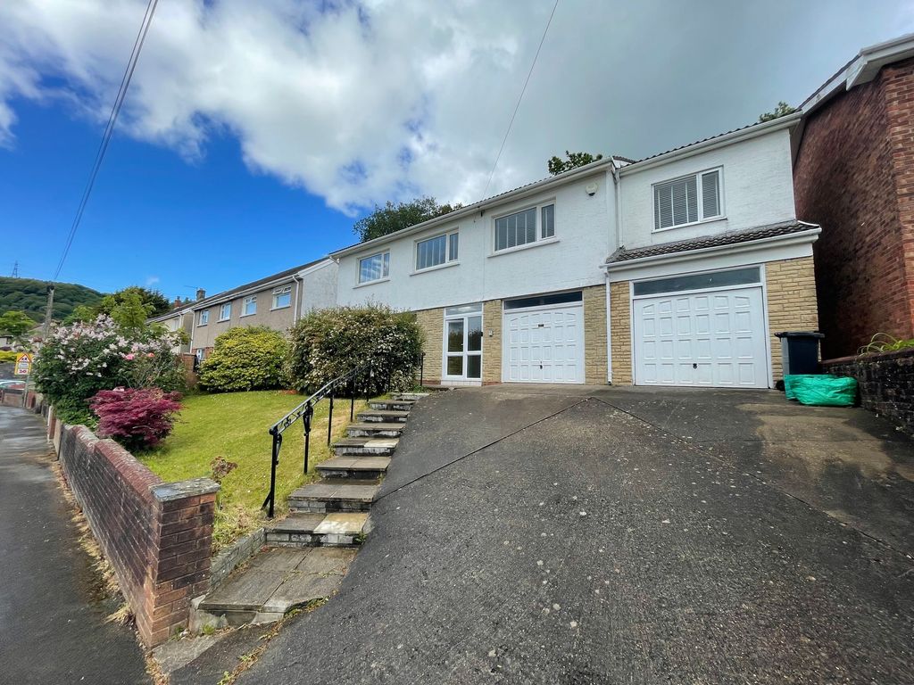 3 bed detached house for saleFairwood Drive, Baglan SA12