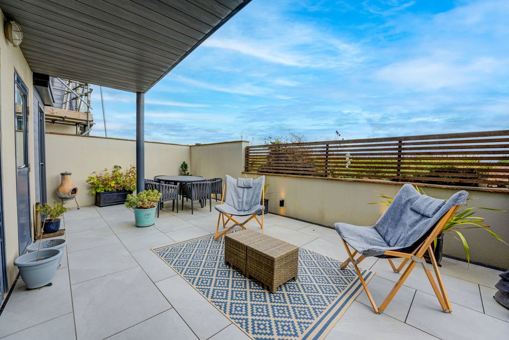 Additional image 28 of 4 bed detached house for saleBrighton Road, Lancing BN15