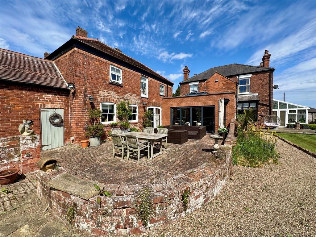 Additional image 31 of 5 bed detached house for saleHumber Road, North Ferriby HU14