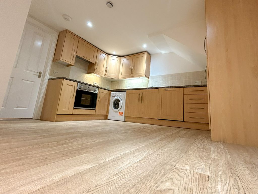 Additional image 9 of 1 bed flat for saleThe Old Coachworks, Grenville Road, Lostwithiel, Cornwall PL22