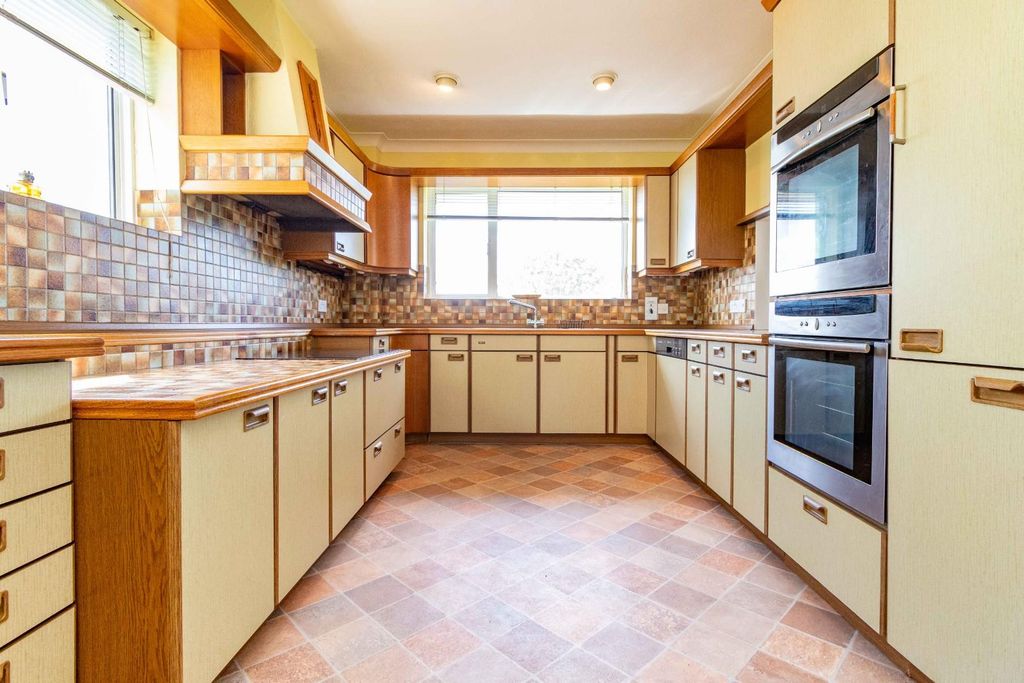 Additional image 29 of 4 bed detached house for saleMount Way, Lancing BN15