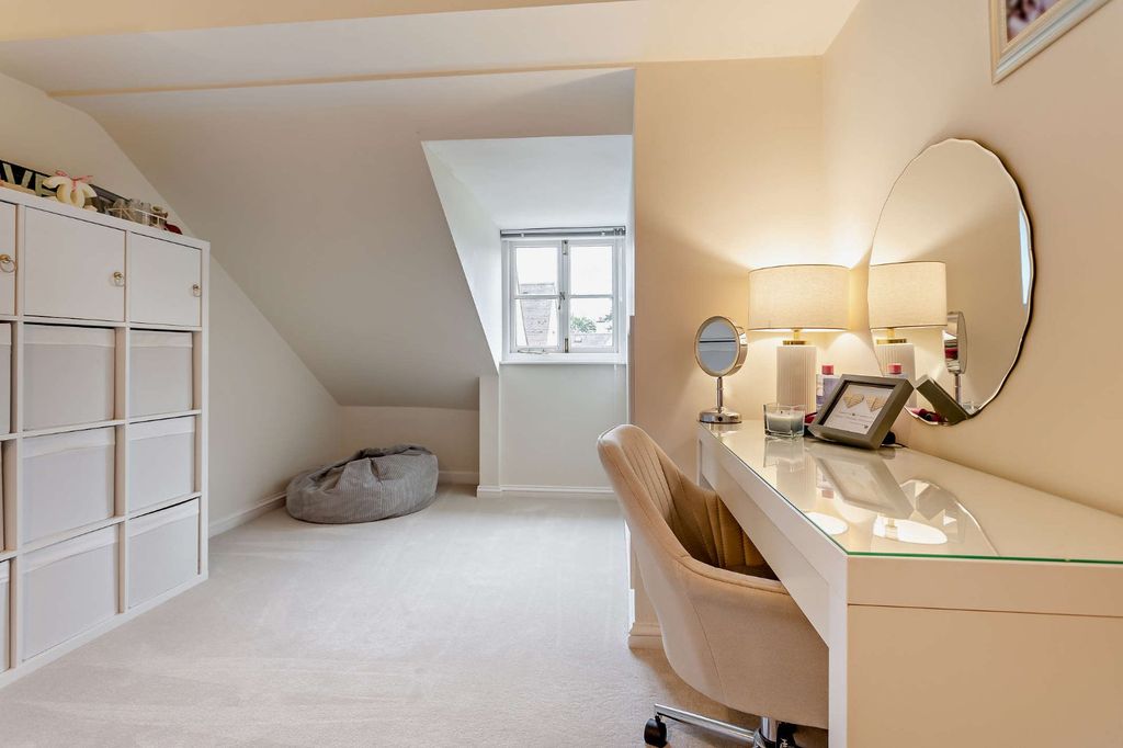 Additional image 9 of 3 bed terraced house for saleThe Stables, Lechlade, Gloucestershire GL7