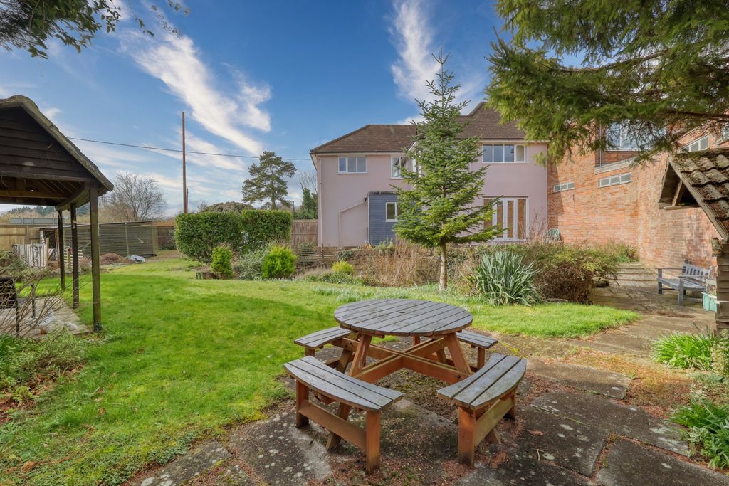 Additional image 17 of 4 bed semi-detached house for saleSummerleys Road, Princes Risborough, Buckinghamshire HP27