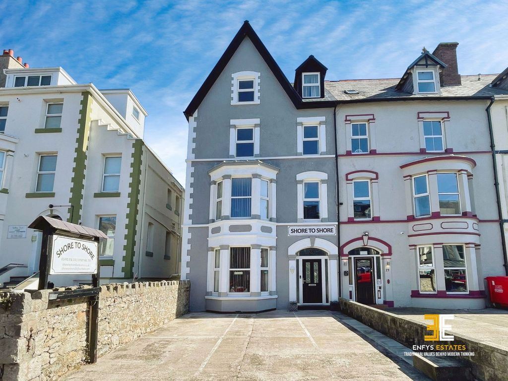 8 bed terraced house for saleDeganwy Avenue, Llandudno LL30