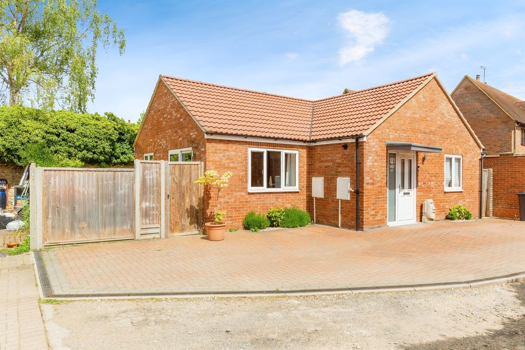 Additional image 17 of 2 bed detached bungalow for saleEast Street, Olney MK46