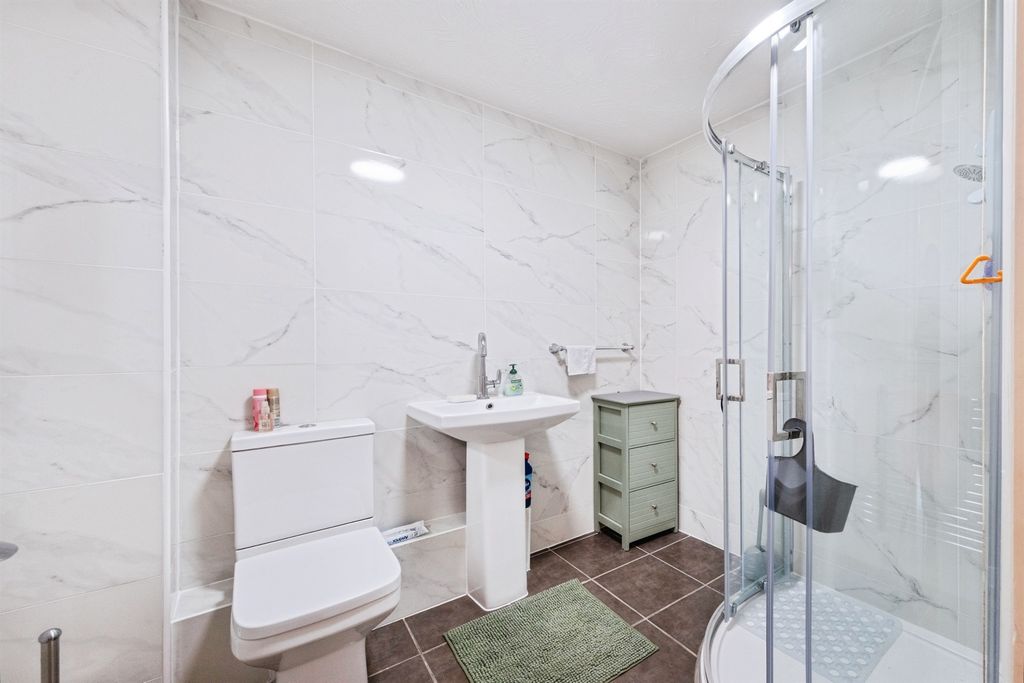 Additional image 11 of 2 bed flat for saleRuskin Court, Newport Pagnell MK16