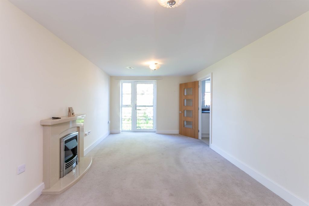 Additional image 11 of 1 bed flat for saleWhite Horse Lane, Maldon CM9