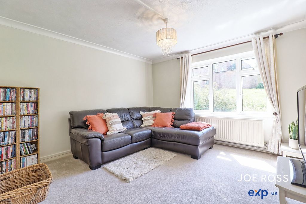 Additional image 7 of 2 bed flat for saleSt. Giles Crescent, Maldon CM9