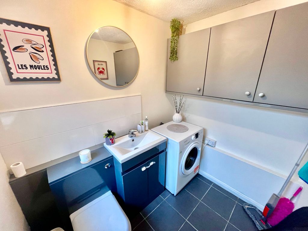 Additional image 7 of 2 bed terraced house for saleGreenfield Road, Newport Pagnell MK16