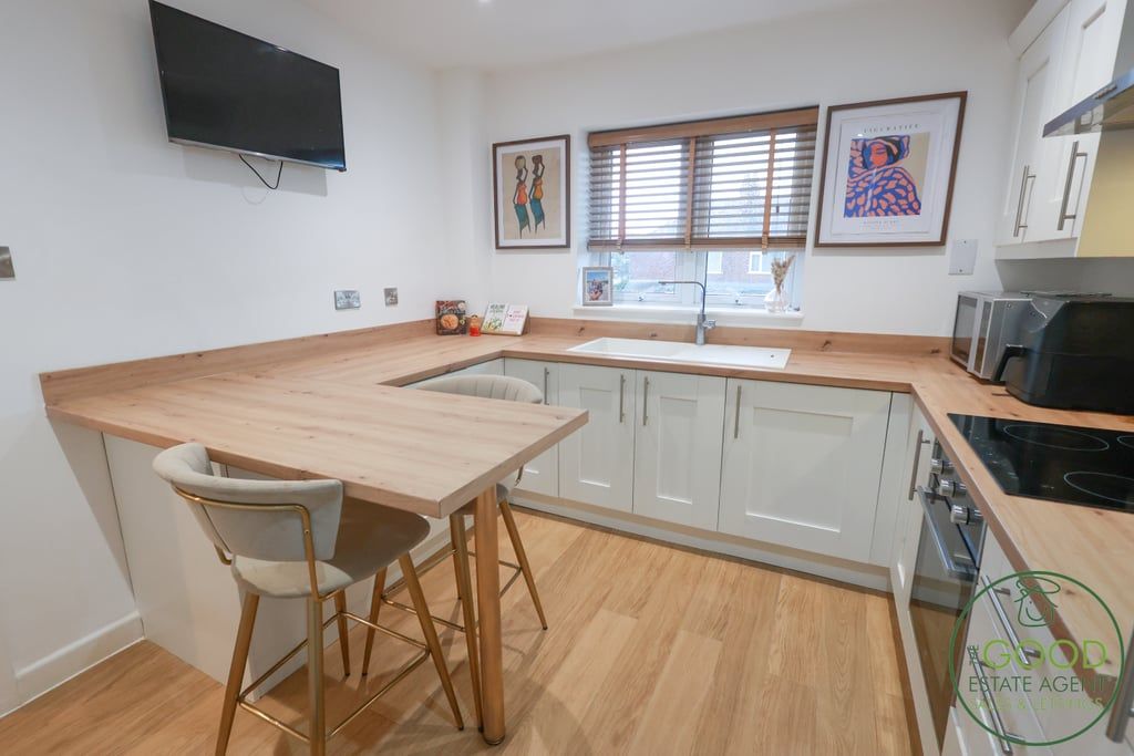 Additional image 16 of 2 bed flat for saleGarstang Road Broughton, Preston PR3