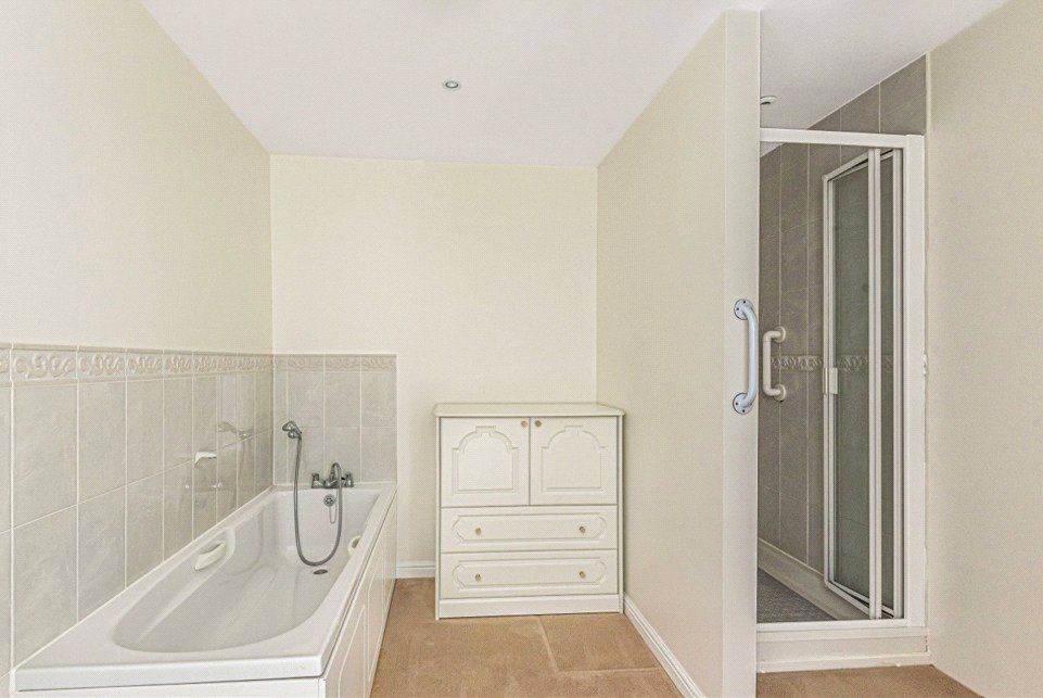 Additional image 9 of 2 bed flat for saleHigh Street, Orpington BR6
